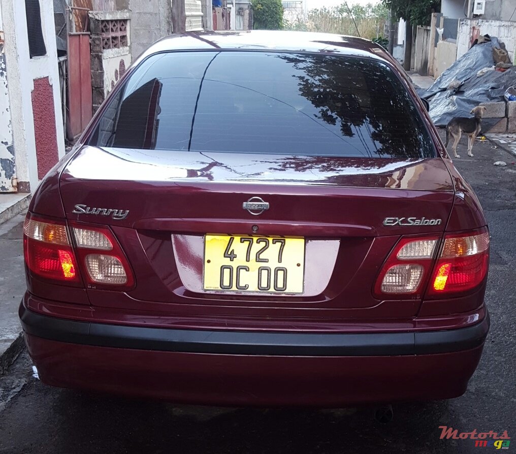 2000' Nissan N16 FULL OPTION photo #2