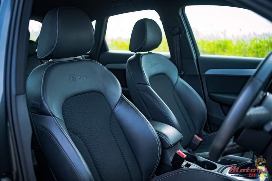 2019' Audi Q3 Sports line photo #4