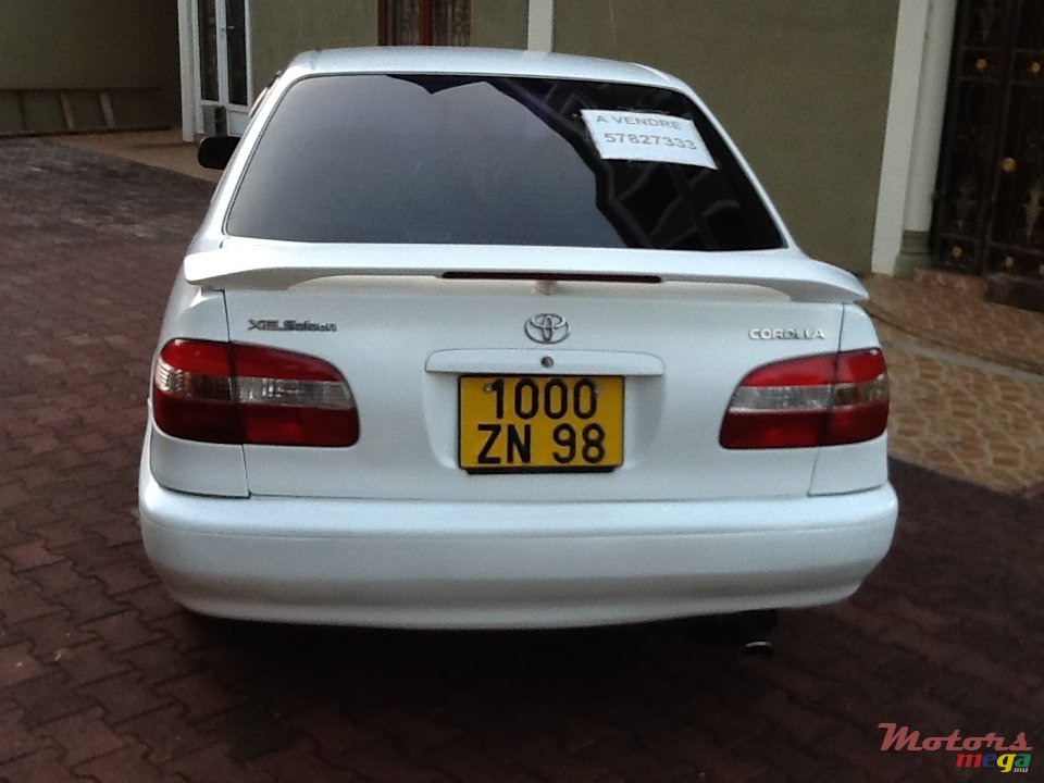 1998' Toyota photo #2