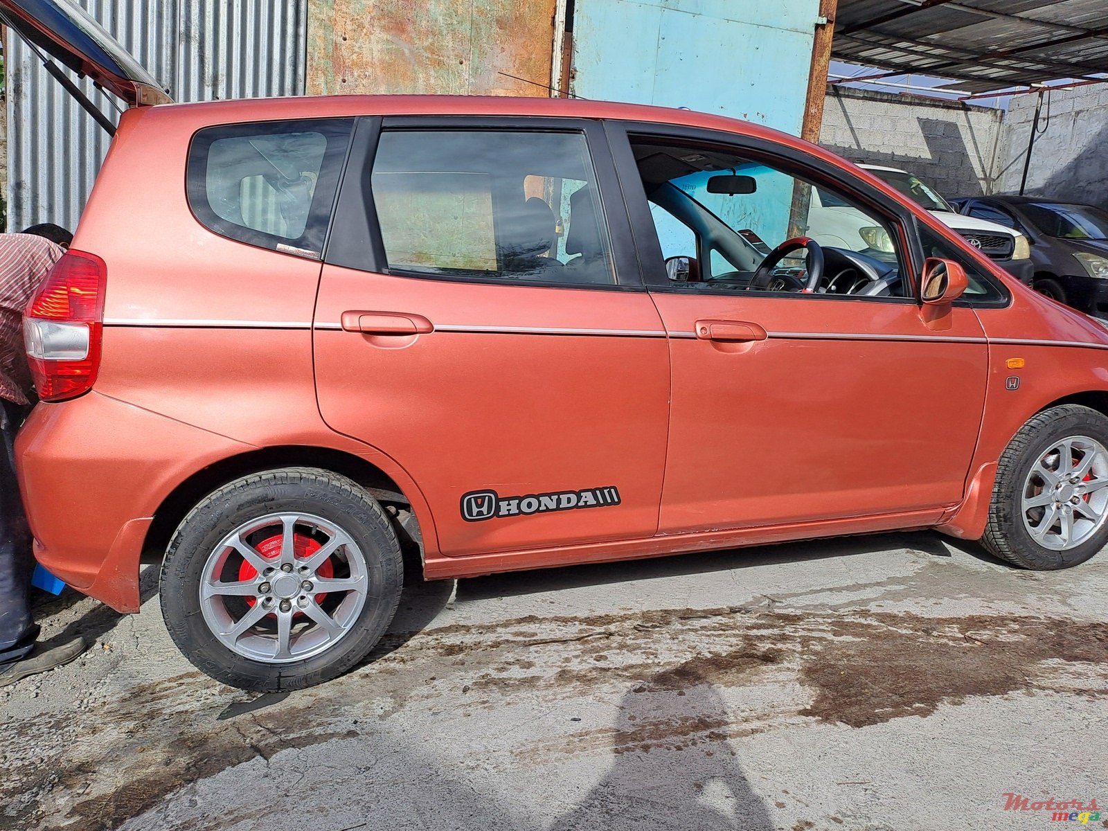 2004' Honda Jazz photo #2