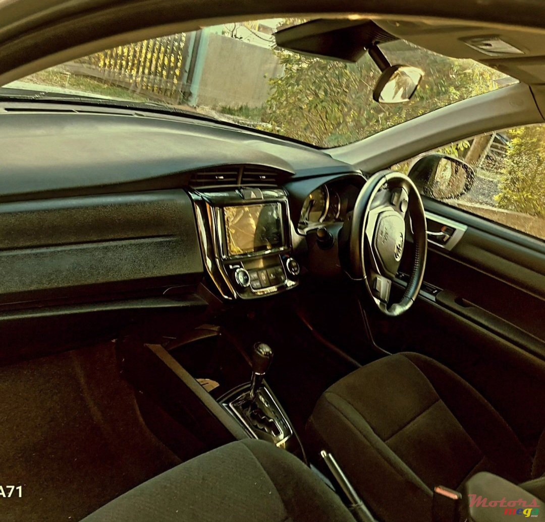 2015' Toyota AXIØ LIMITED EDITION photo #3