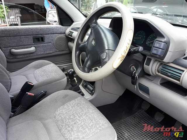 1999' Land Rover Freelander photo #7