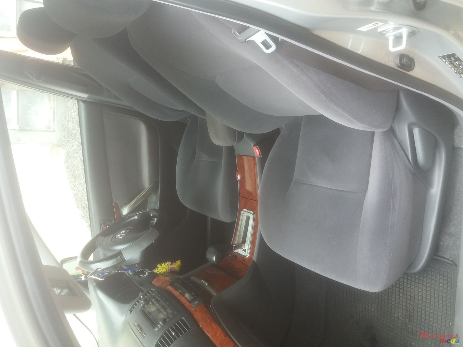 2006' Toyota Corolla Allion photo #4