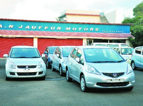 400 Japanese cars to Mauritius blocked