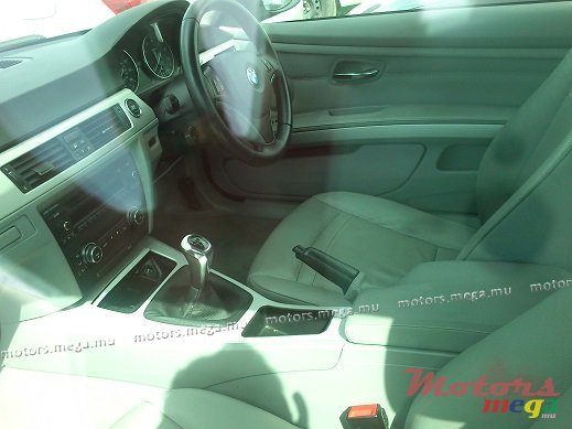 2009' BMW 3 Series Coupe Highline photo #3