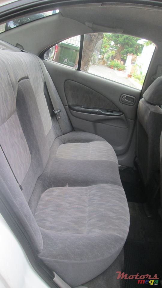 2000' Nissan Sunny N16 photo #6