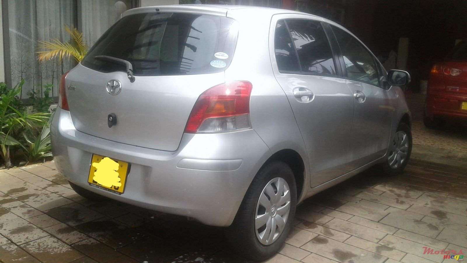 2010' Toyota Vitz 1300cc photo #1