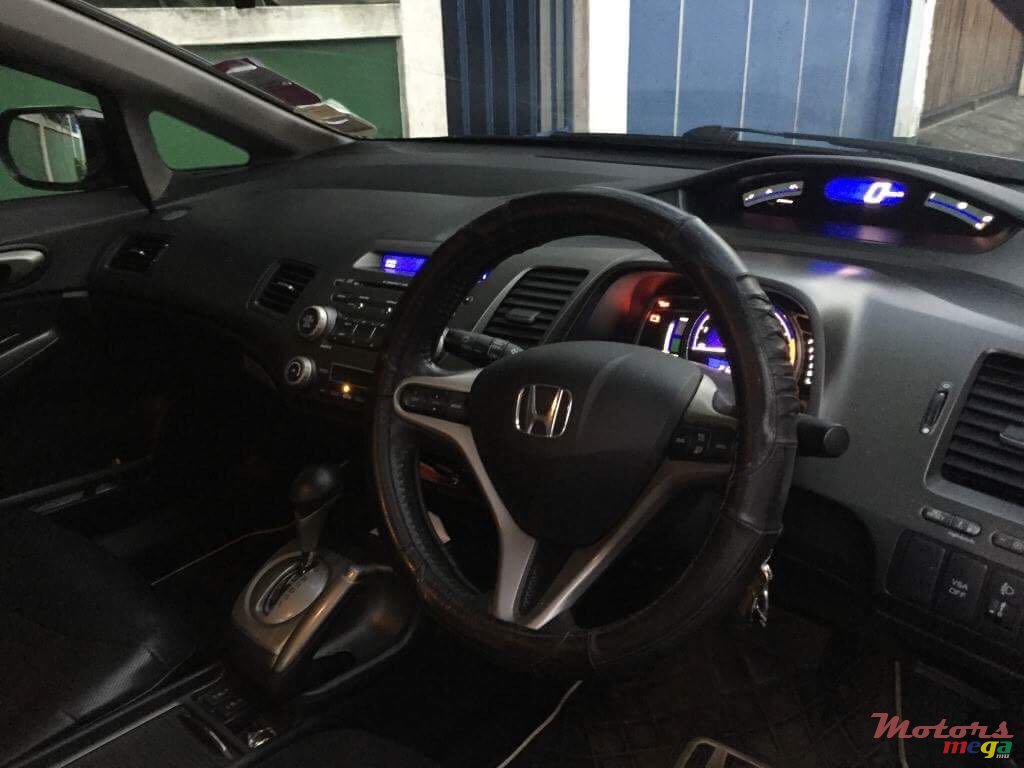 2009' Honda Civic hybrid photo #4