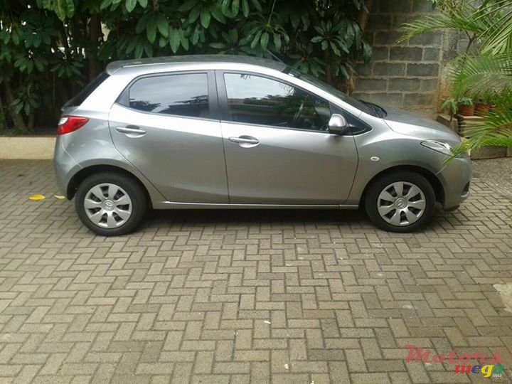 2011' Mazda Demio photo #1