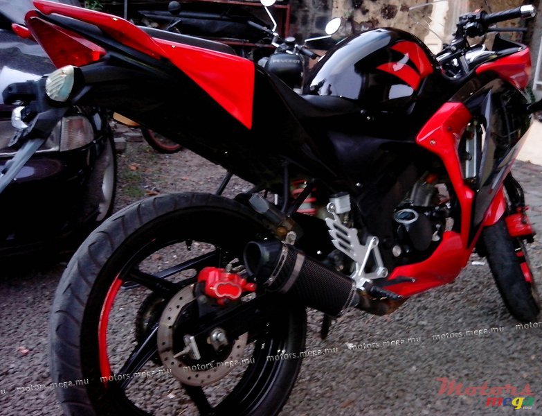 2012' Honda photo #1