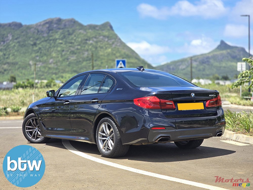 2018' BMW 530 M Sport Package photo #3