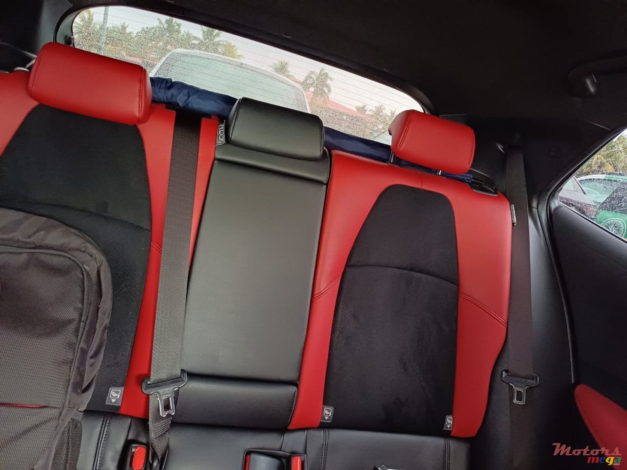 2022' Toyota Corolla photo #2