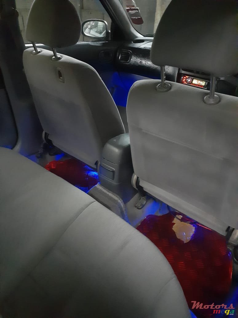 1999' Nissan Sunny photo #5