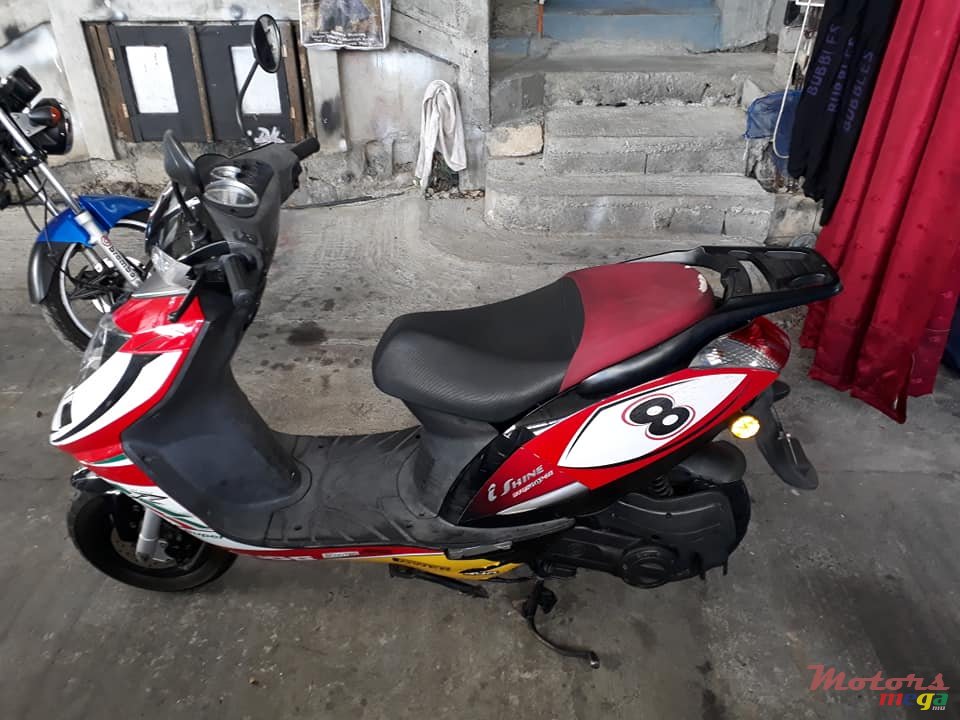 2016' Piaggio photo #4