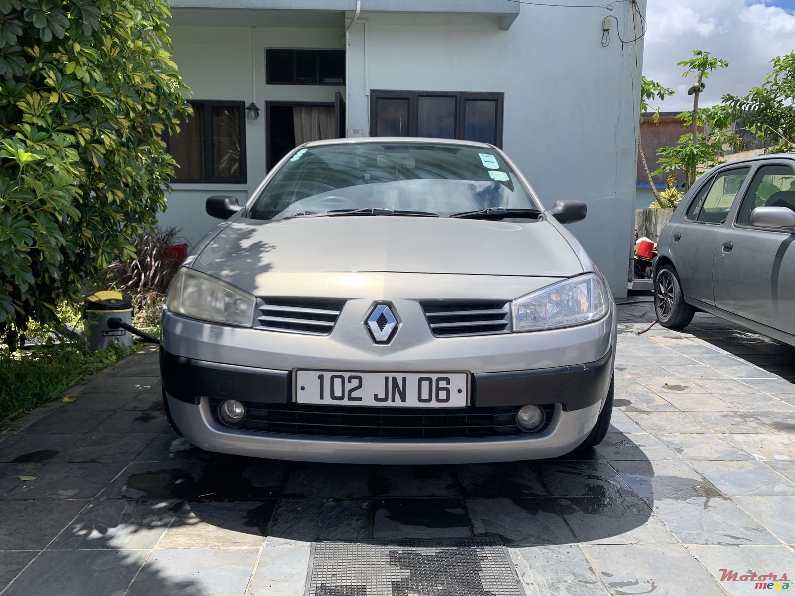 2006' Renault Megane photo #7