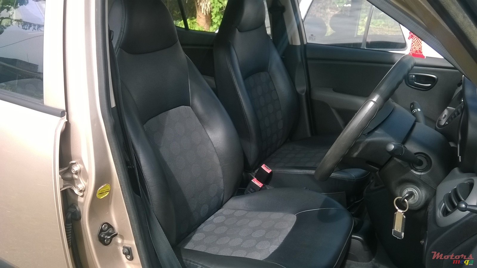 2008' Hyundai i10 photo #7