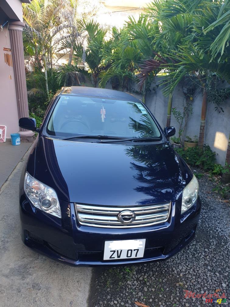 2007' Toyota Axio G photo #1