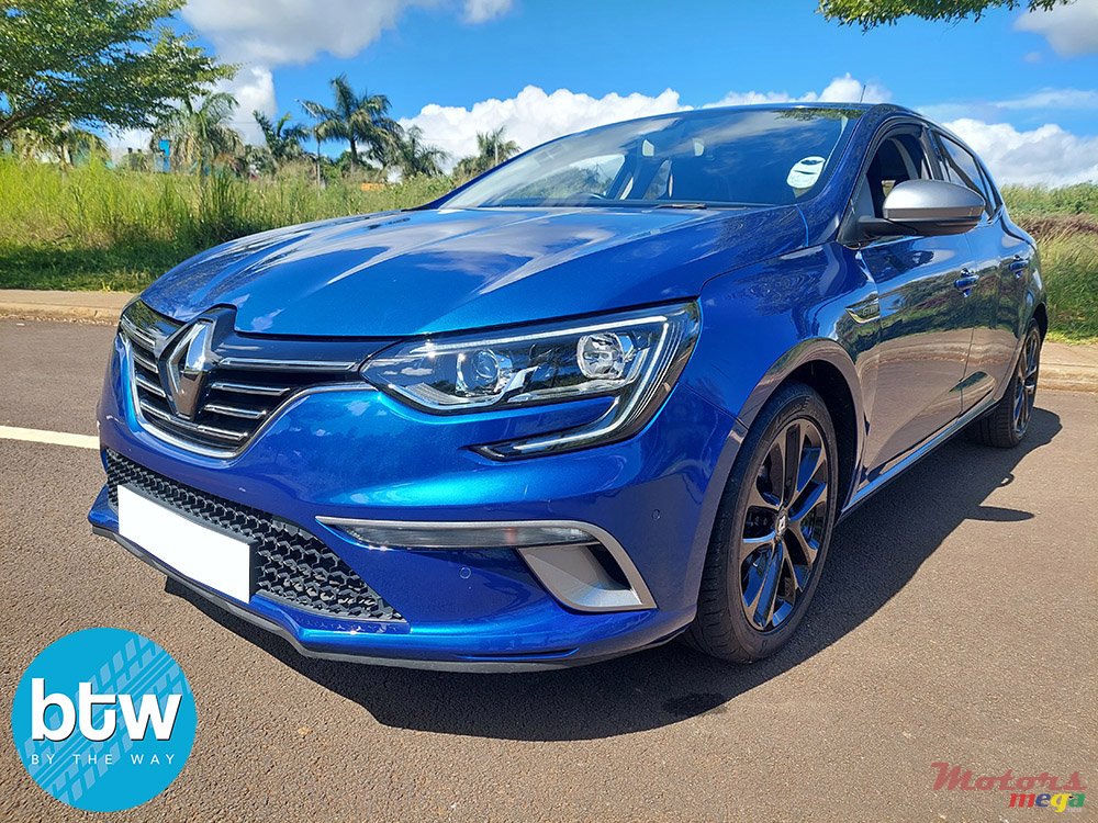 2017' Renault Megane photo #2
