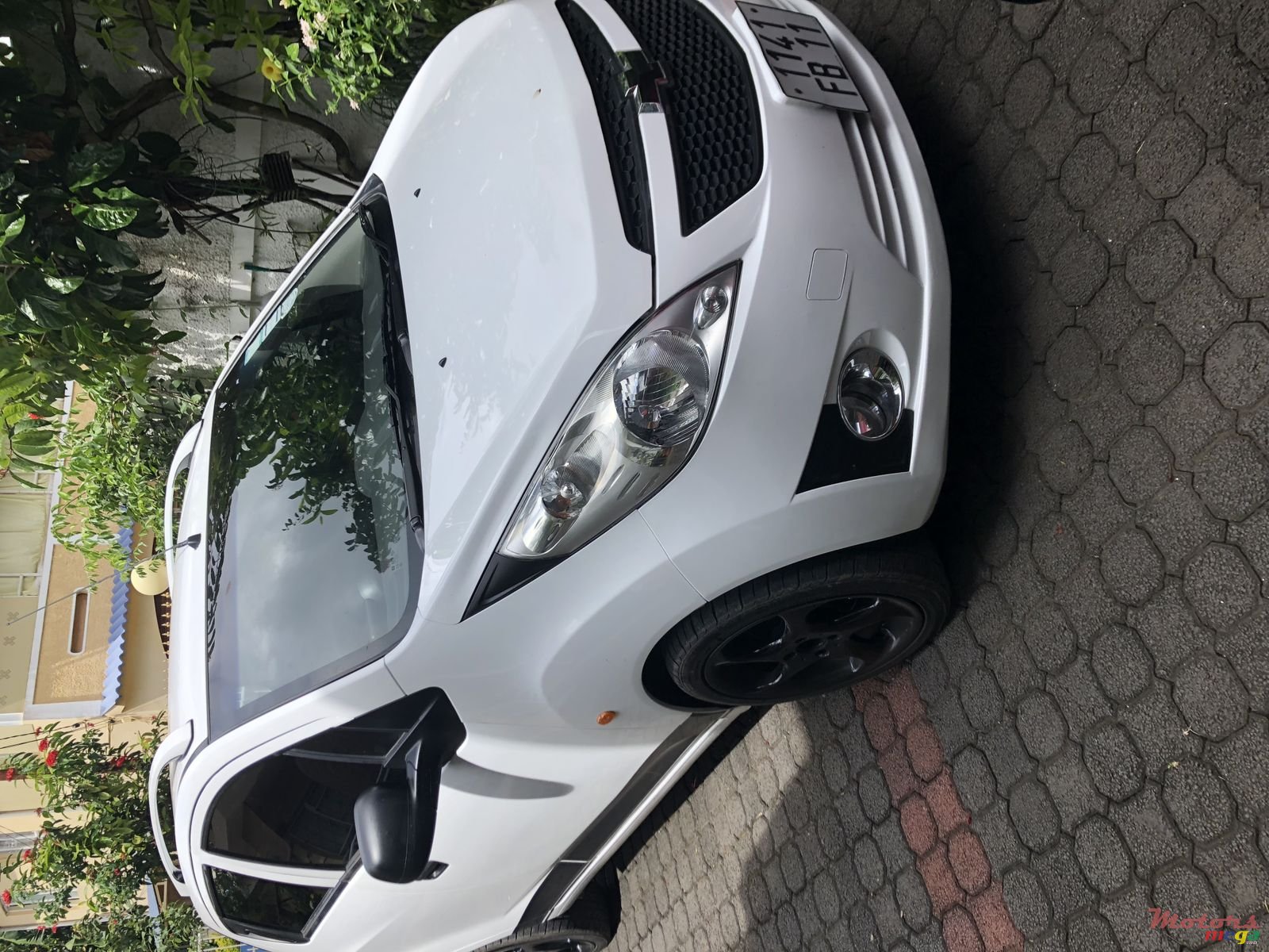 2011' Chevrolet Spark photo #1