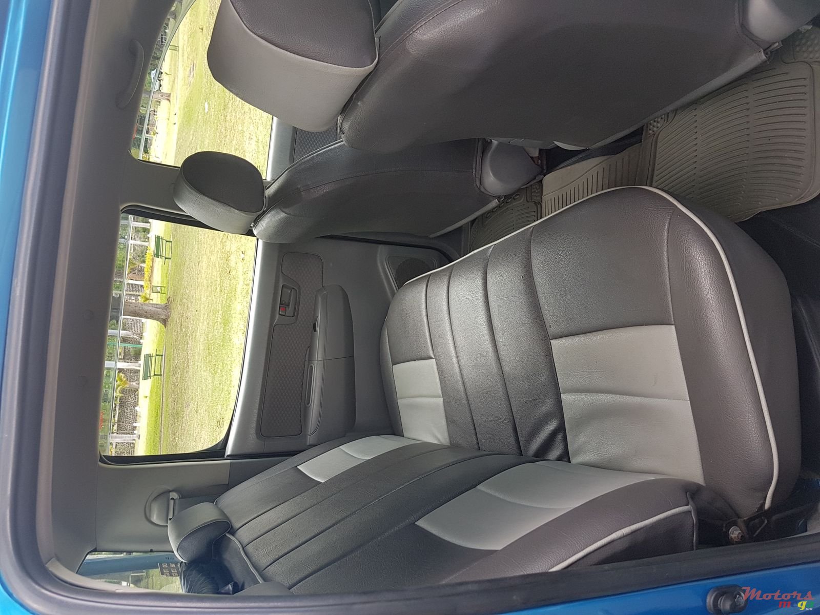 2006' Toyota Hilux photo #4