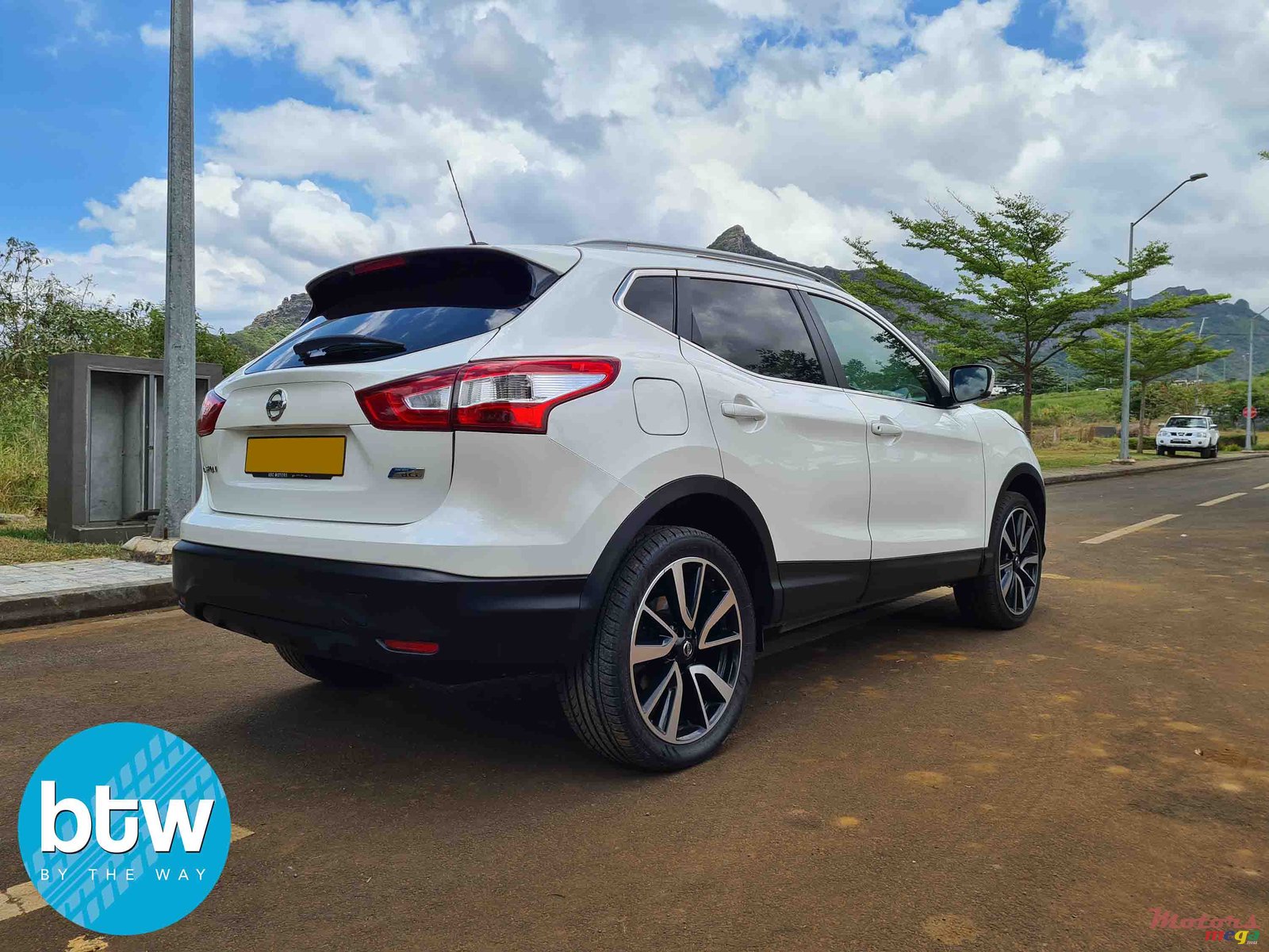 2015' Nissan Qashqai photo #3