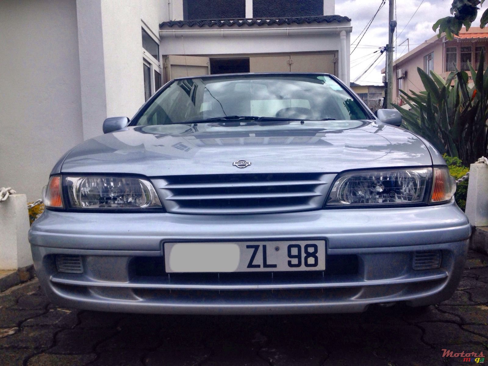 1998' Nissan Pulsar photo #2