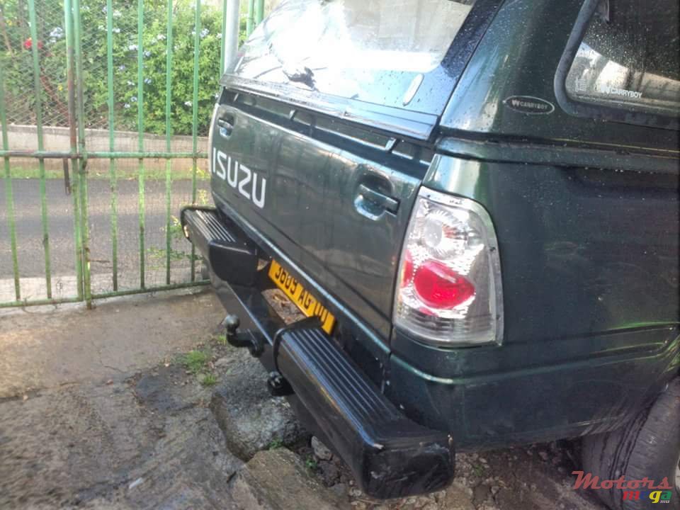 2000' Isuzu KB Series photo #3