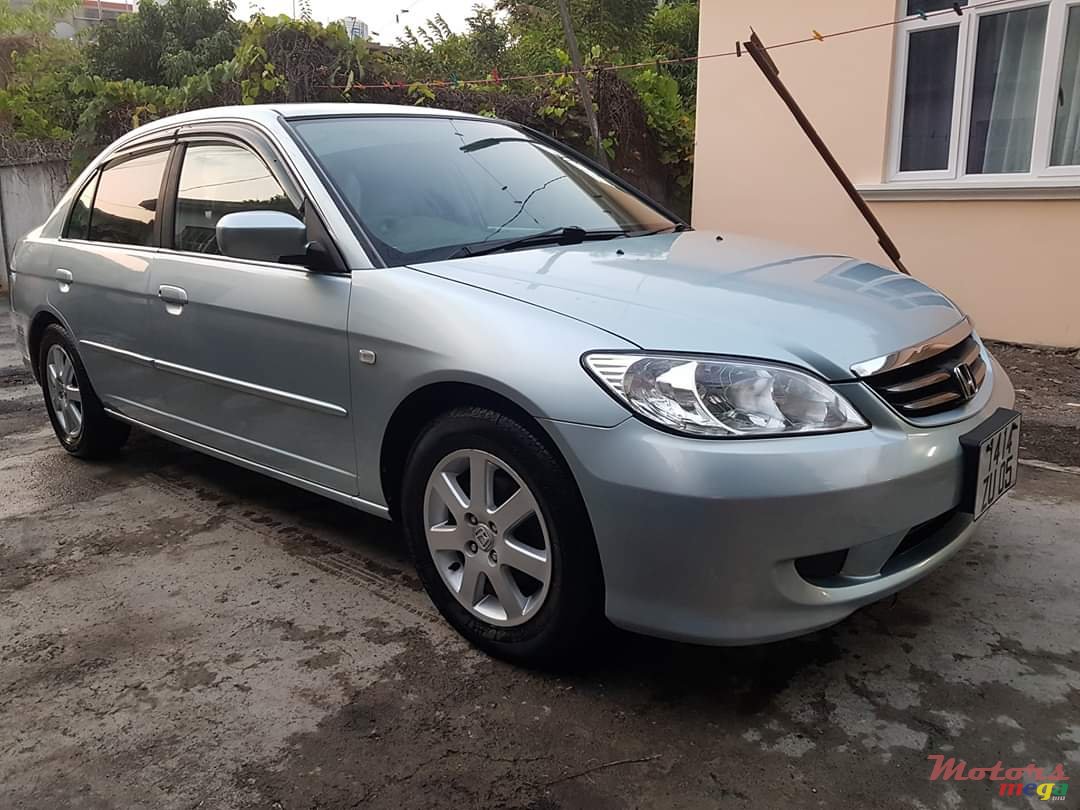 2005' Honda Civic photo #2