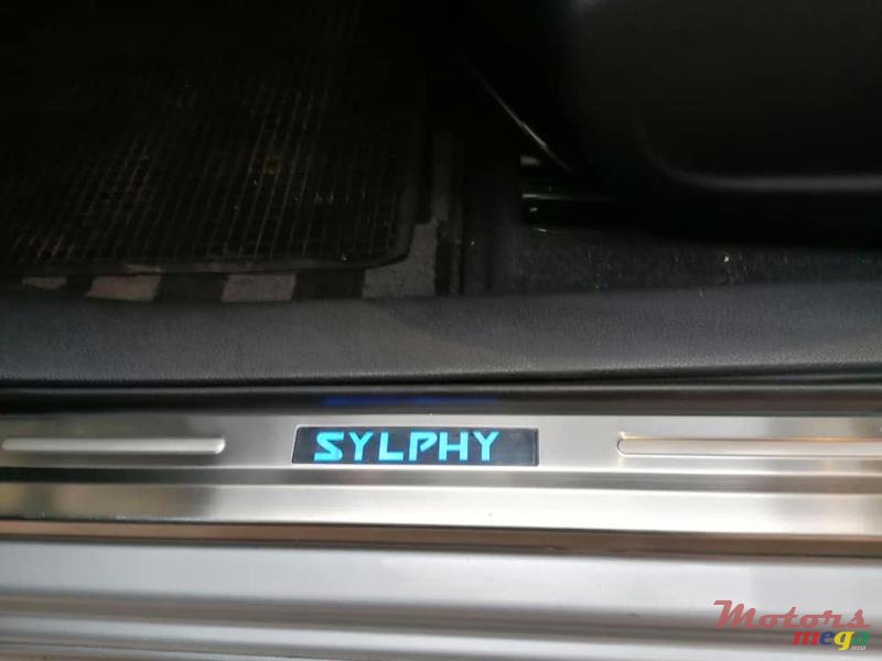 2015' Nissan Sentra Signature photo #1