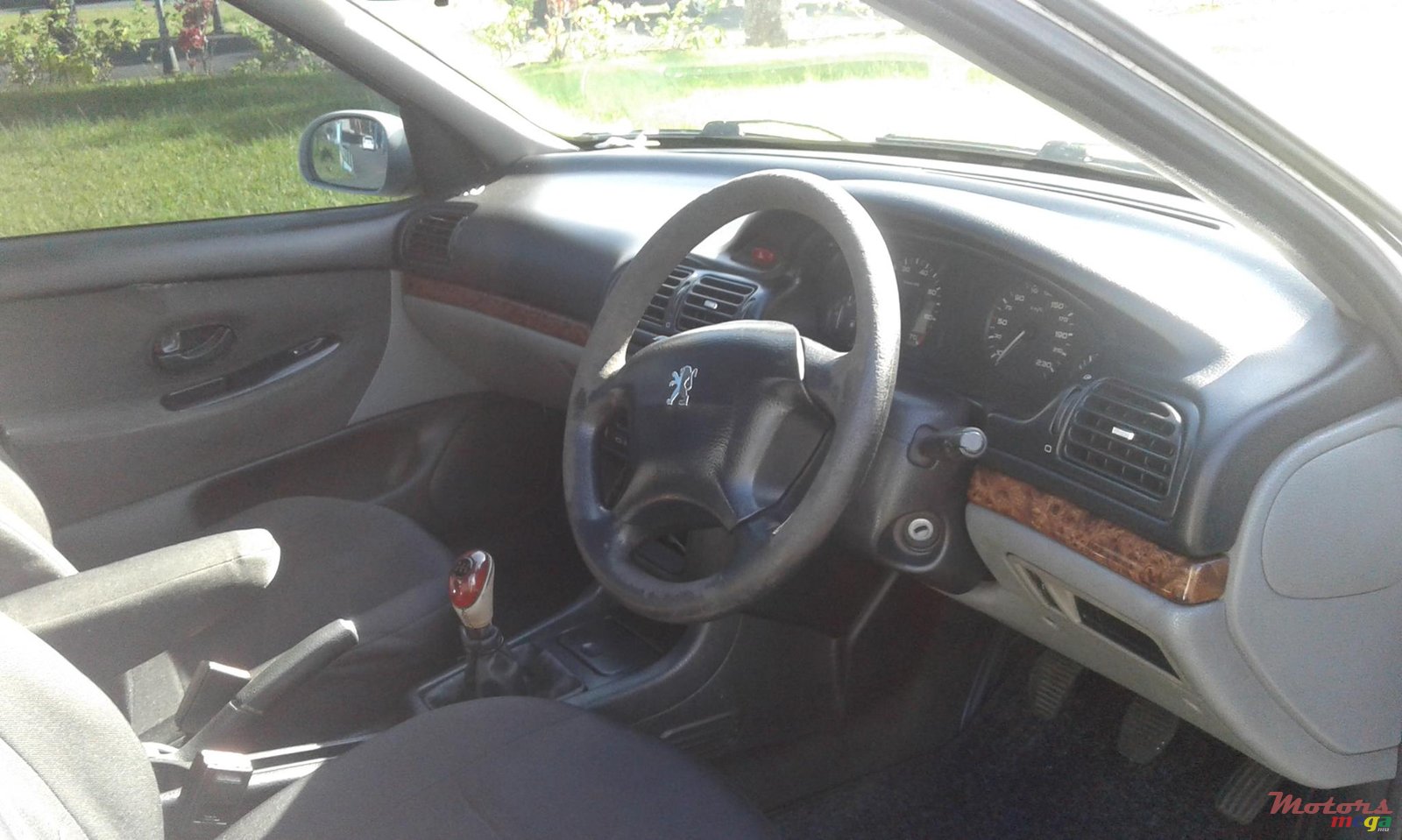 2000' Peugeot 406 photo #3