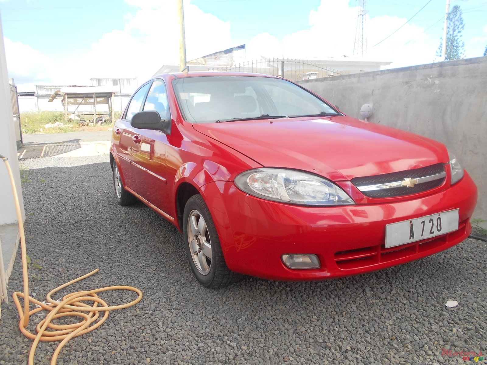 2006' Chevrolet Optra photo #1