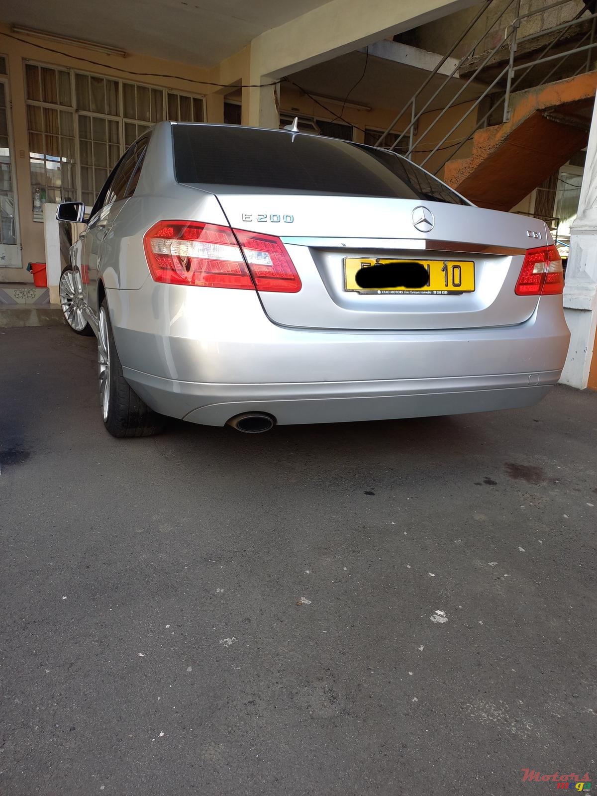 2010' Mercedes-Benz E-Class photo #1