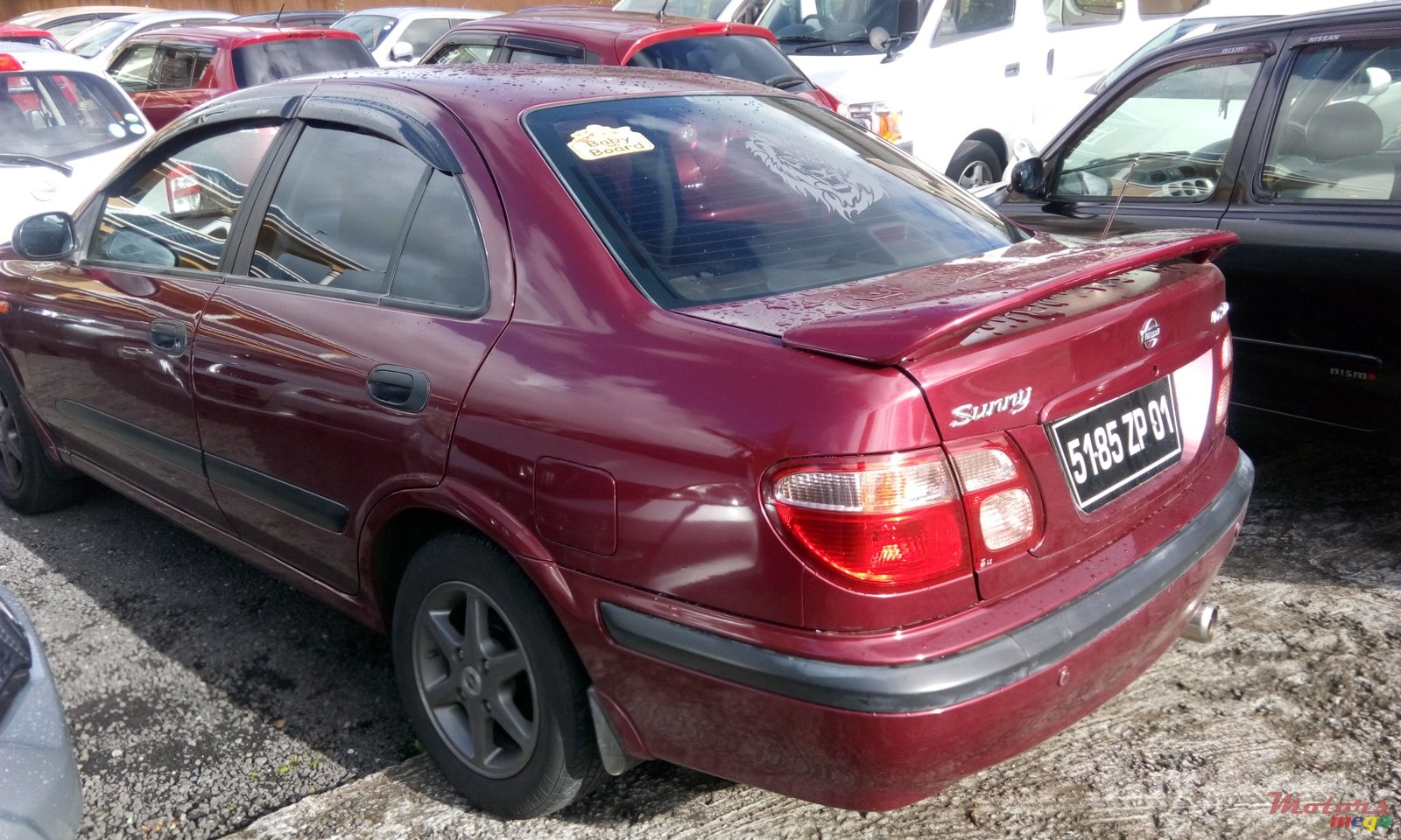 2001' Nissan N16, 5 VITESSES MANUEL, T/OPT photo #1