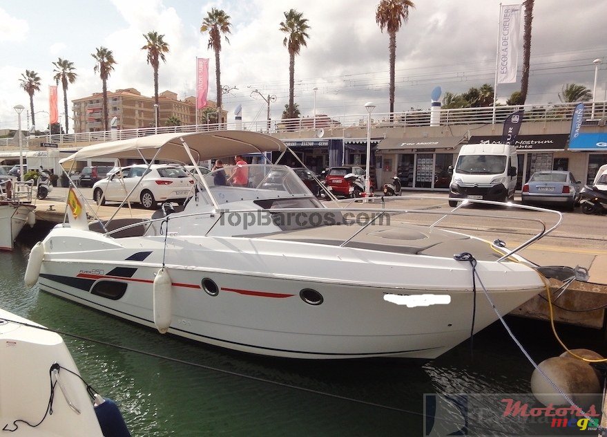 2015' Flagship photo #1