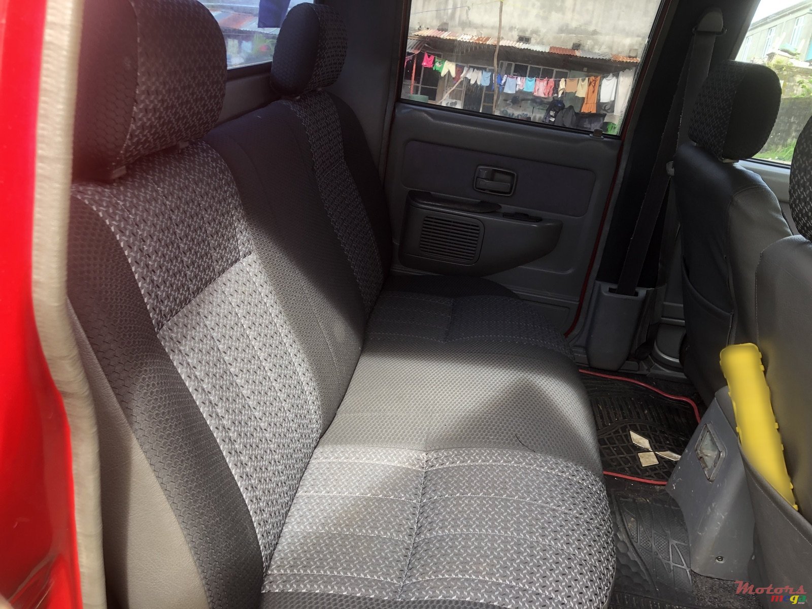 2000' Isuzu No photo #6