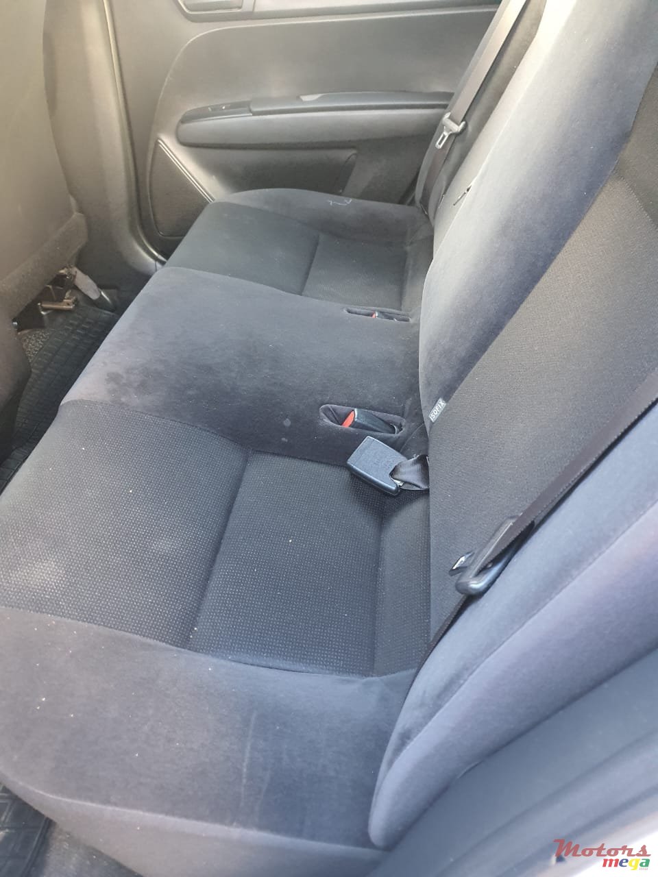 2018' Toyota Axio photo #5