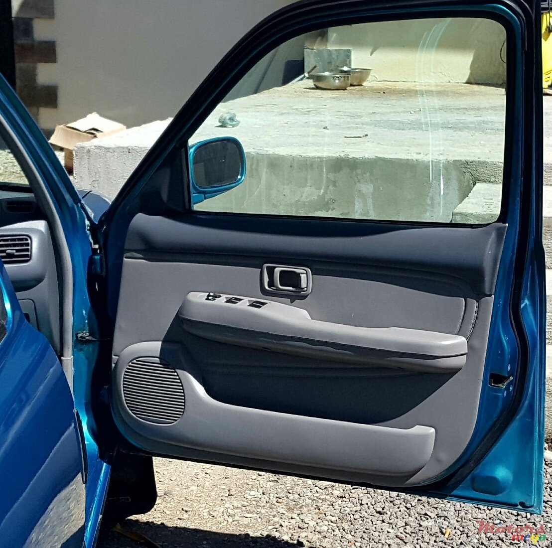 1998' Nissan March photo #3