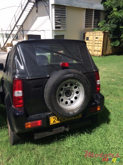 2003' Suzuki Jimny 1.3L photo #3