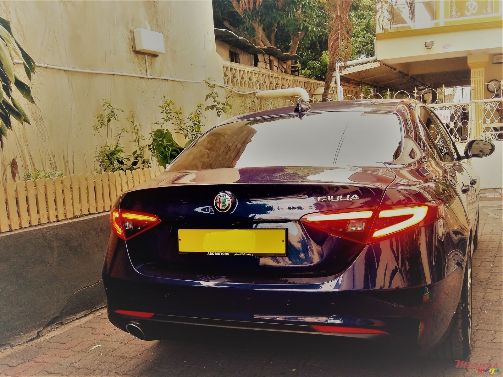 2017' Alfa Romeo Giulia PROSTILE photo #1