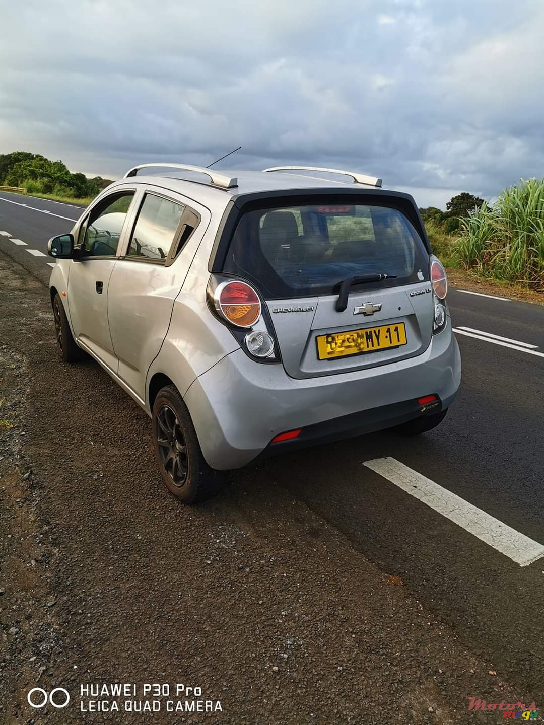 2011' Chevrolet photo #2