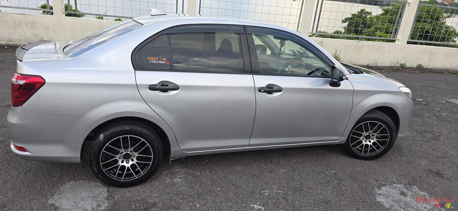 2015' Toyota Axio photo #4