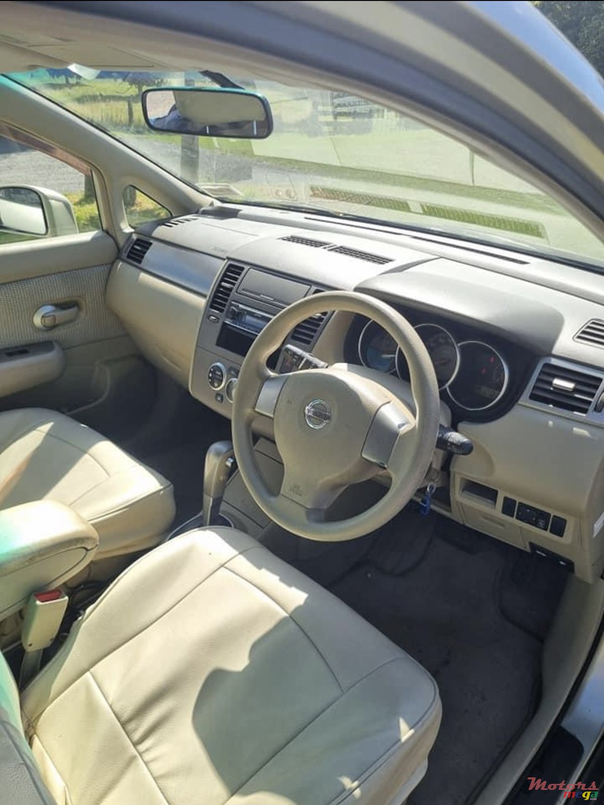 2006' Nissan Tiida photo #4