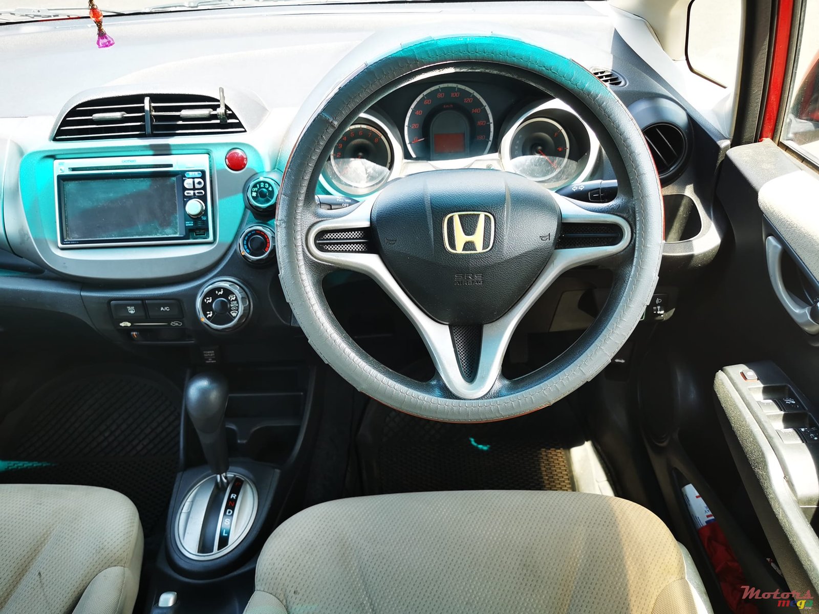 2010' Honda Fit photo #6