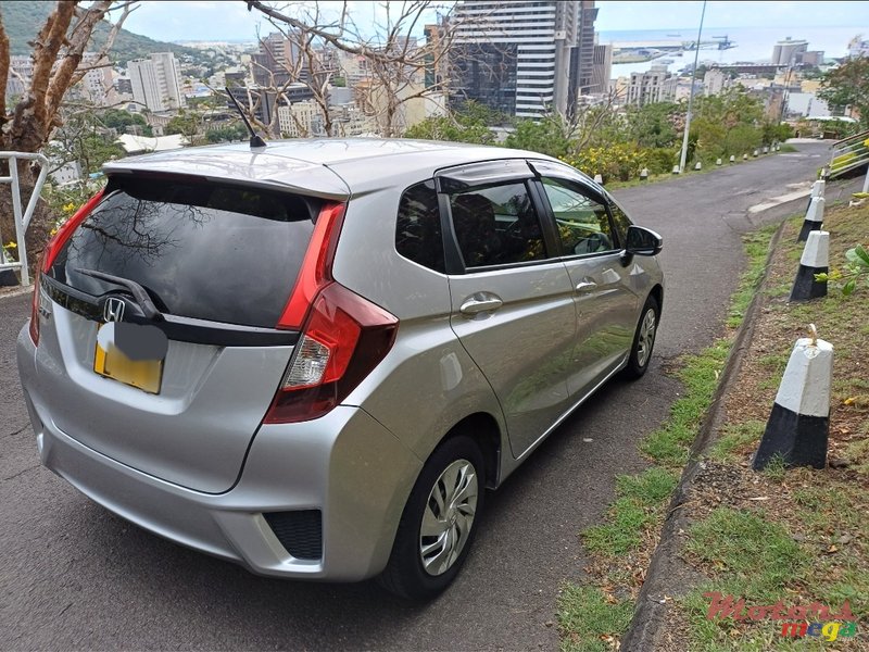 2016' Honda Fit photo #7