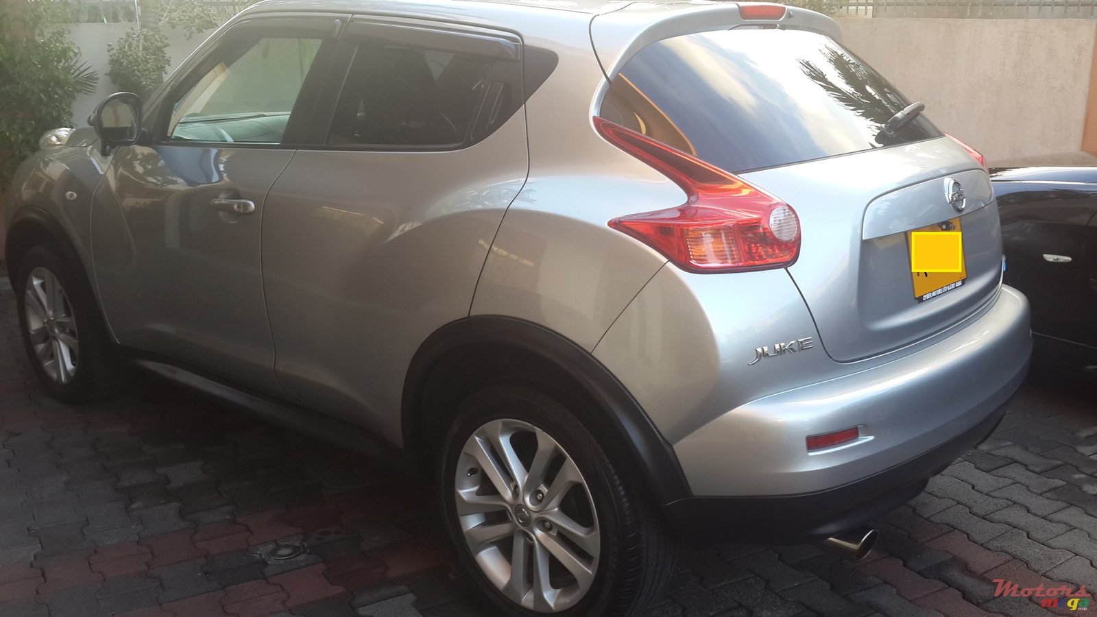 2010' Nissan Juke Full Options photo #2