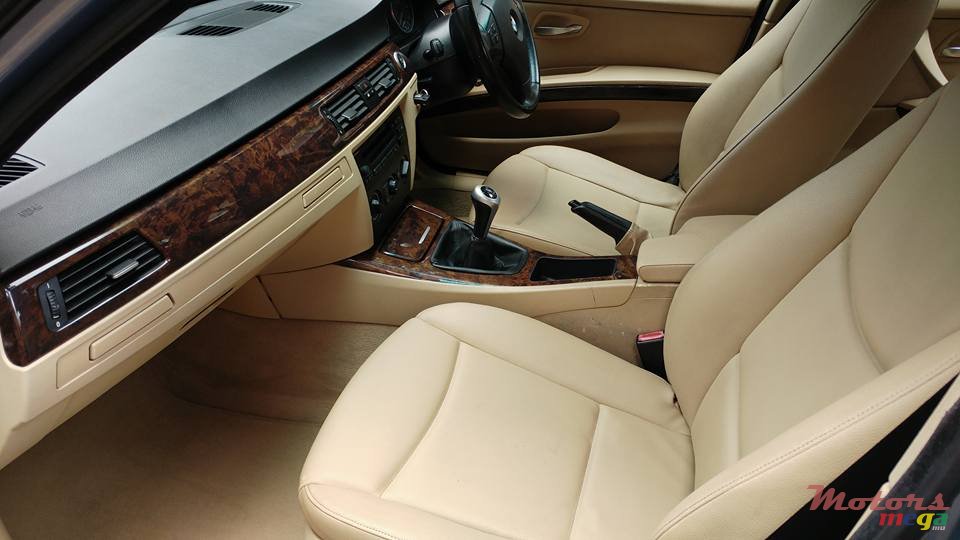 2005' BMW 3 Series E90 photo #5