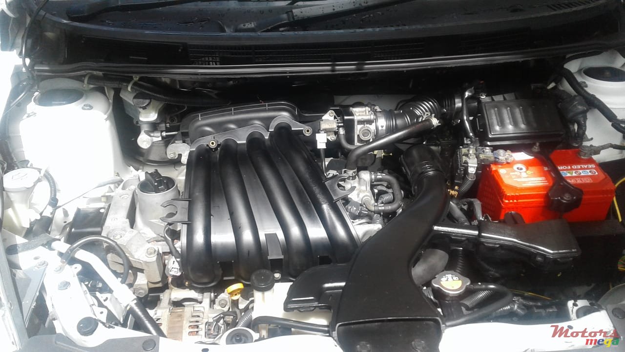 2013' Nissan Livina photo #7