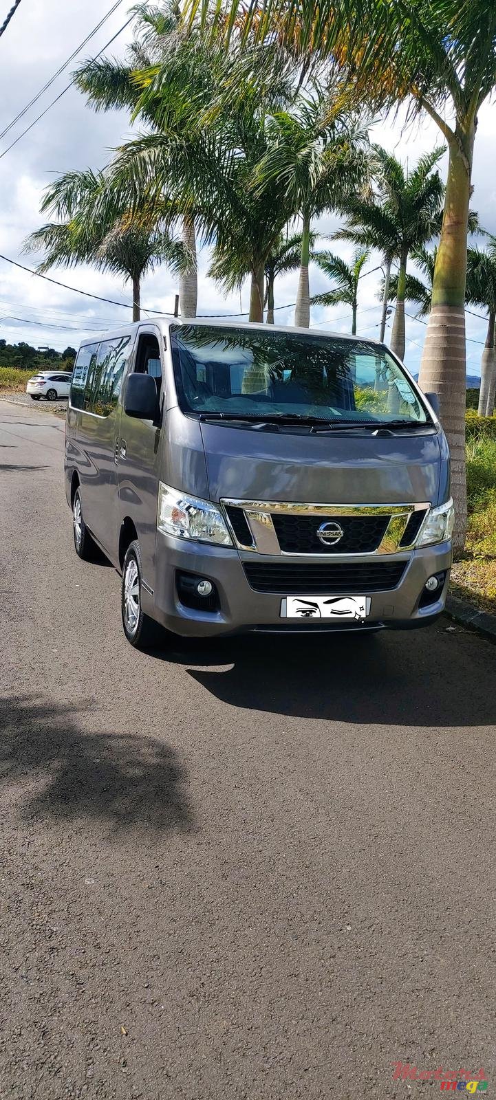 2016' Nissan Nv350 photo #3