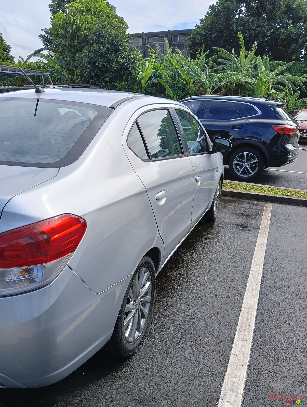 2016' Mitsubishi Attrage photo #5