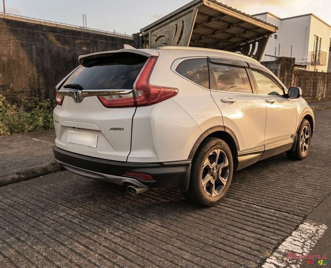 2020' Honda CR-V photo #4